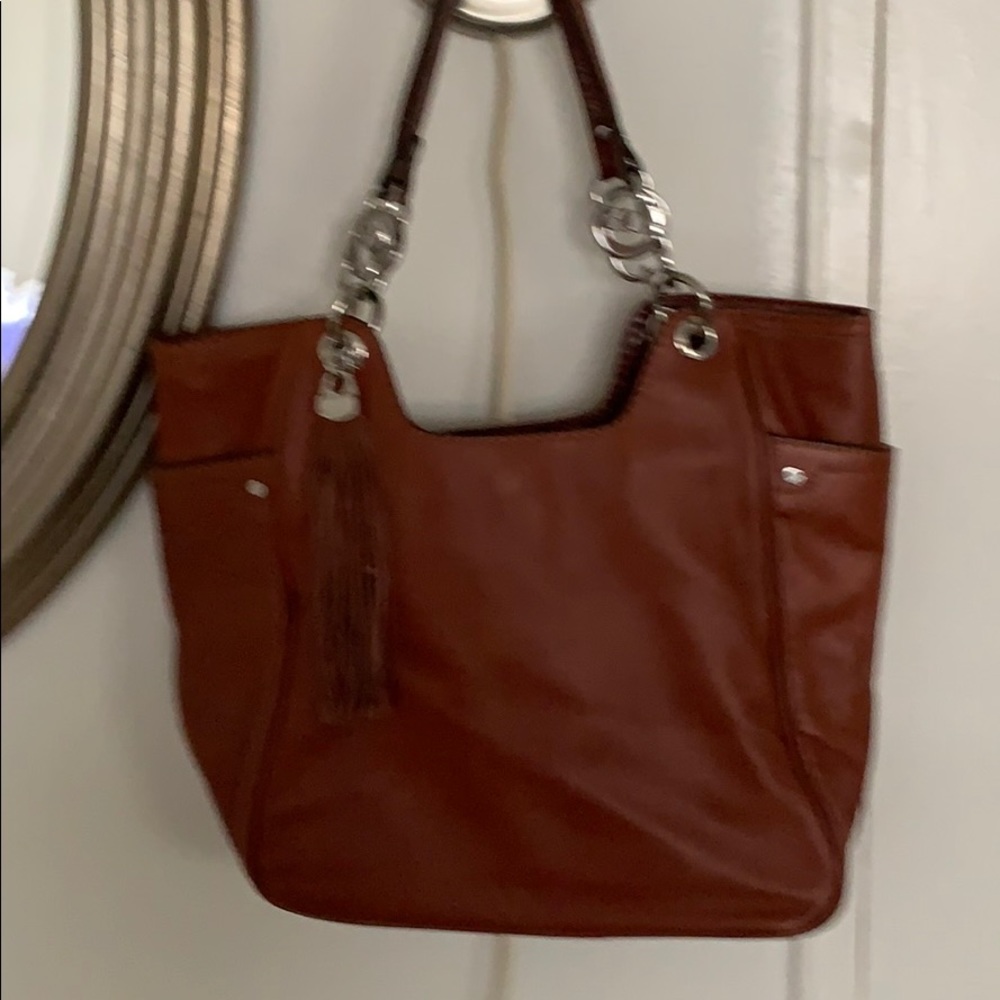 Donna Buchanan, butter leather